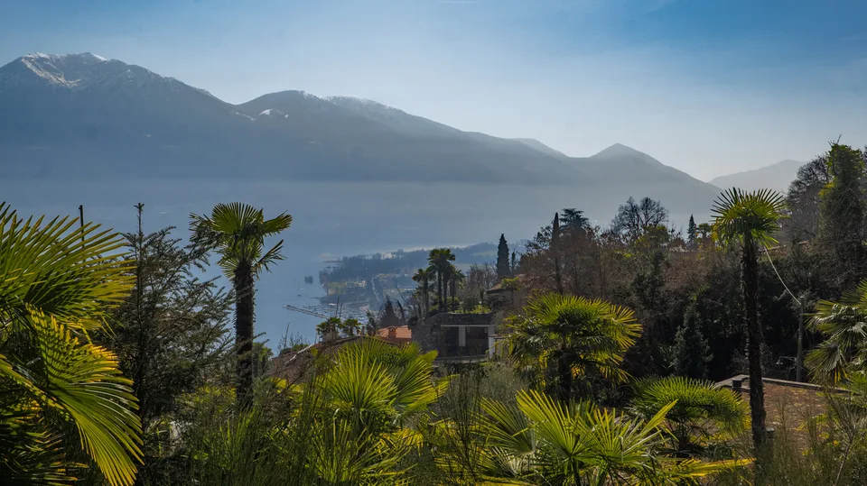 Terreno in zona tranquilla con vista lago – Foto 9 von 9