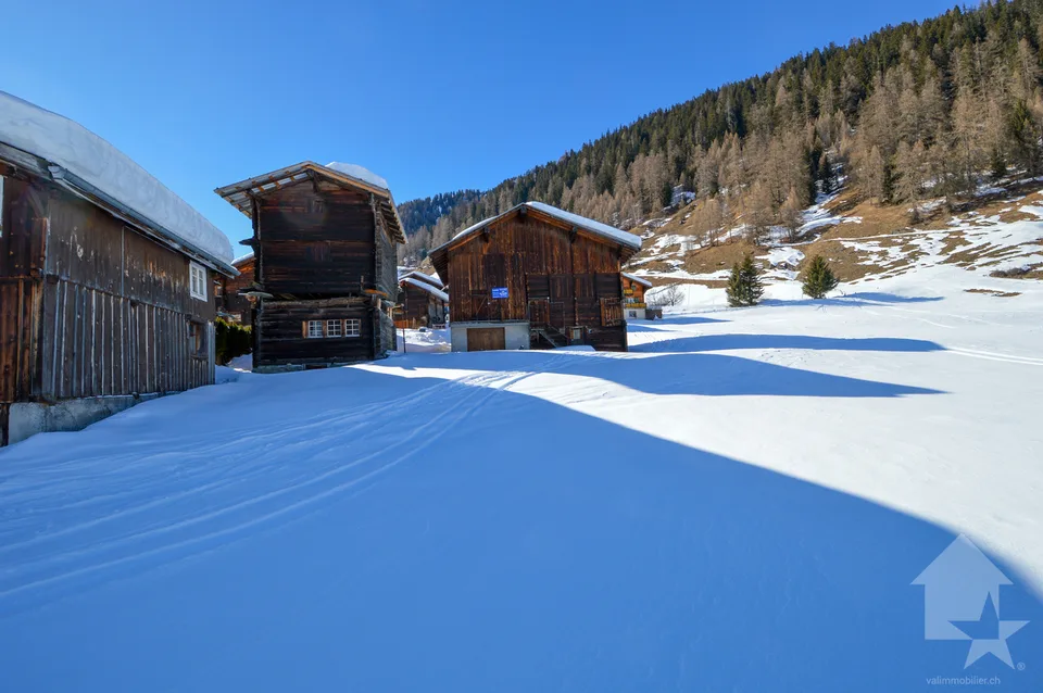 Building plot in Gluringen - Your dream home in the Alps!