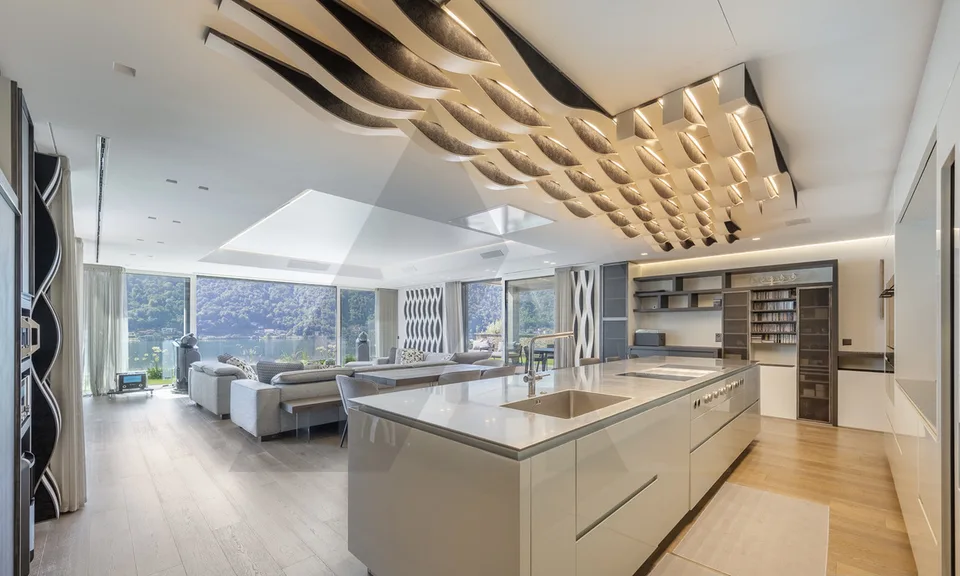 VISTA LAGO, GIARDINO PRIVATO, WELLNESS E ARREDI DI DESIGN