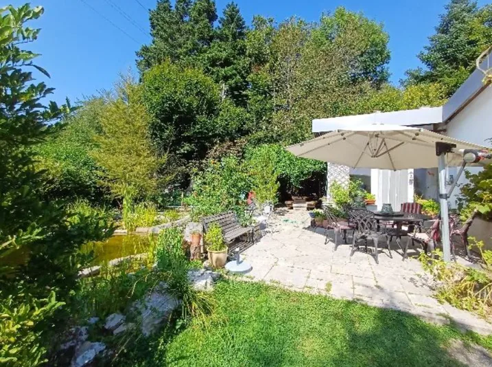Maison écologique de 7 pièces avec piscine et grand jardin à Lausanne