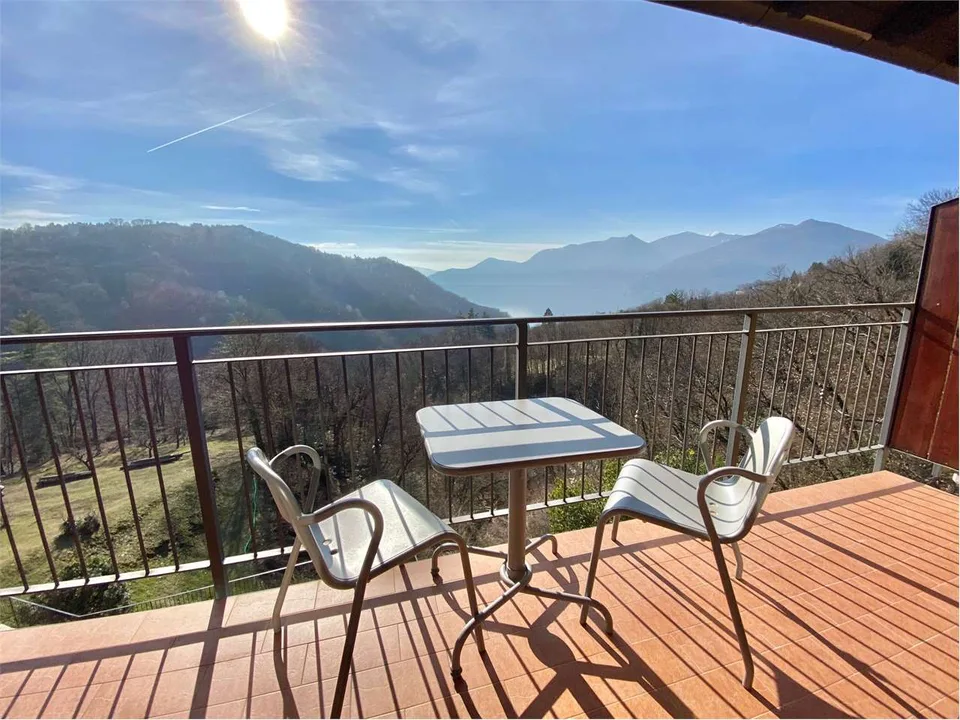 Schönes Teil einer Doppelhaushälfte mit fantastischem Seeblick – Foto 13 von 13