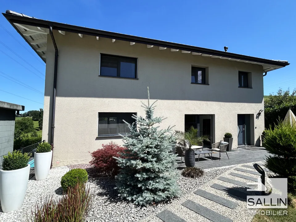 Proprietà di lusso con piscina e appartamento di 2½ locali – foto 10 di 11