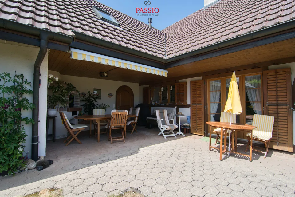 Grande casa di 8,5 locali con vista sulle Alpi e giardino idilliaco