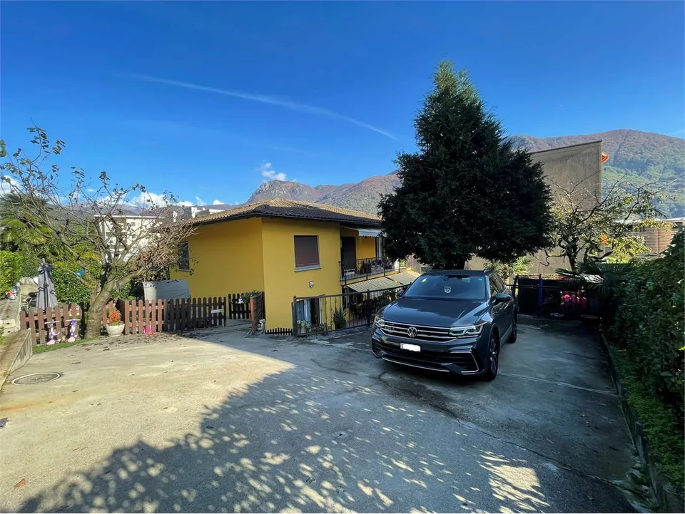 Renovated Semi-Detached Villa - Ideal for Families or Investment – photo 22 of 22