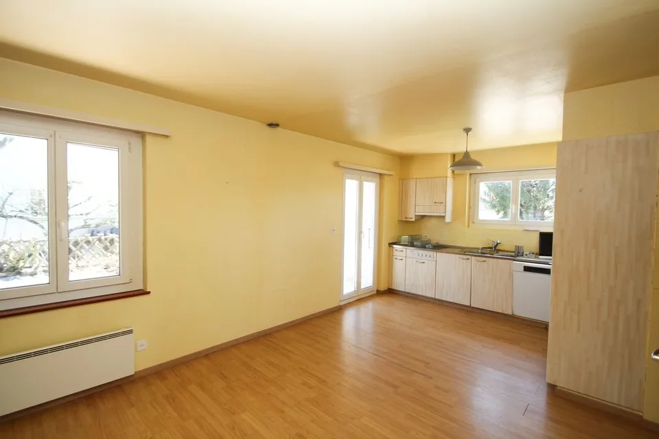 Maison individuelle à rénover composée de 2 logements