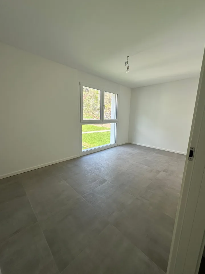 APP Nr. 11 Charmante 3-Zimmer-Wohnung mit Bergblick in Iragna – Foto 8 von 10