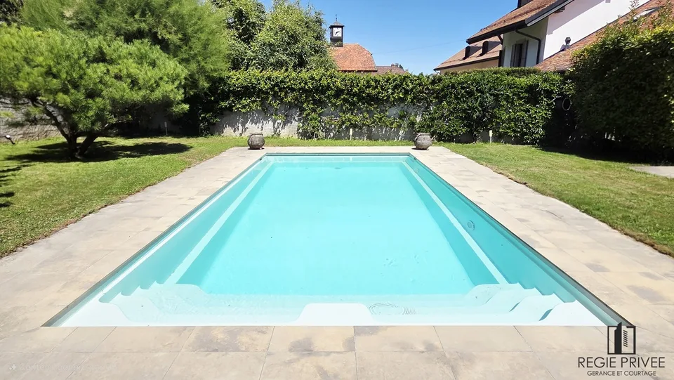 Casa indipendente arredata con piscina esterna – foto 6 di 13