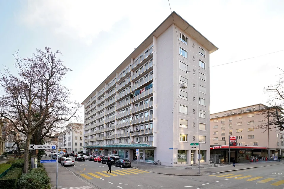 Einstellhallenplätze am Claragraben zu vermieten!