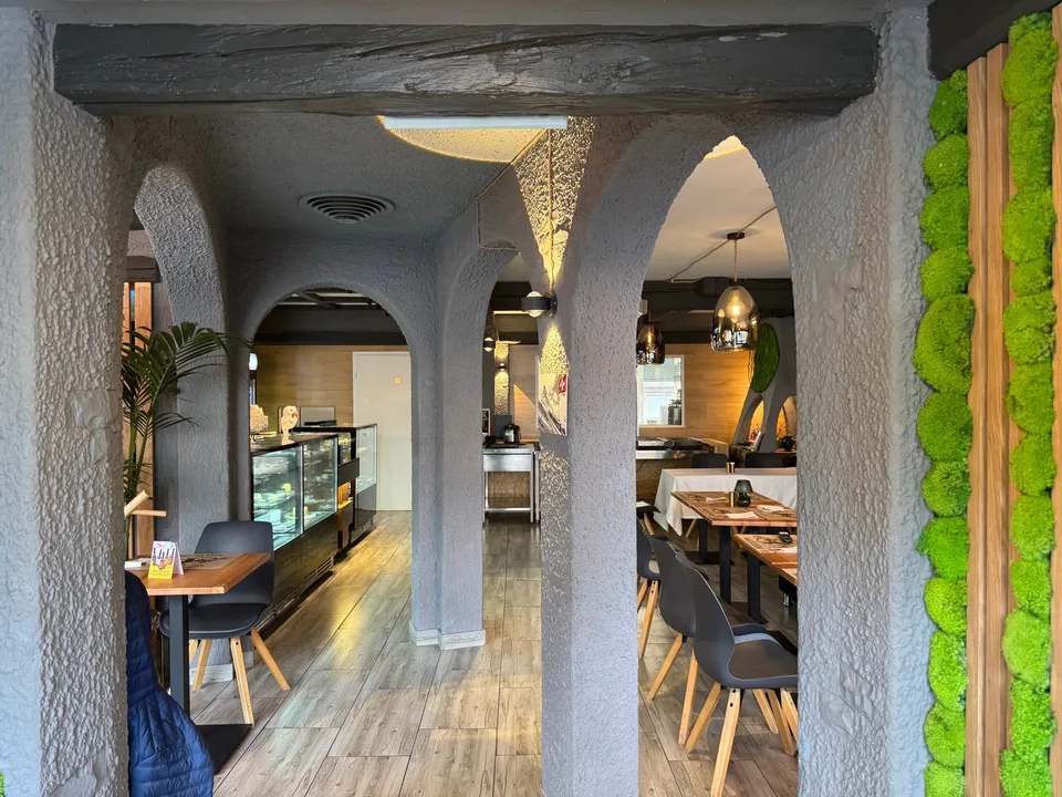 Lokal für Café/Ristorante in Sierre
