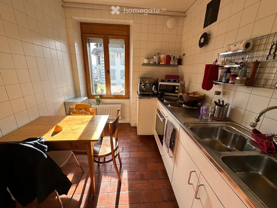 Lage Wohnung 100m2