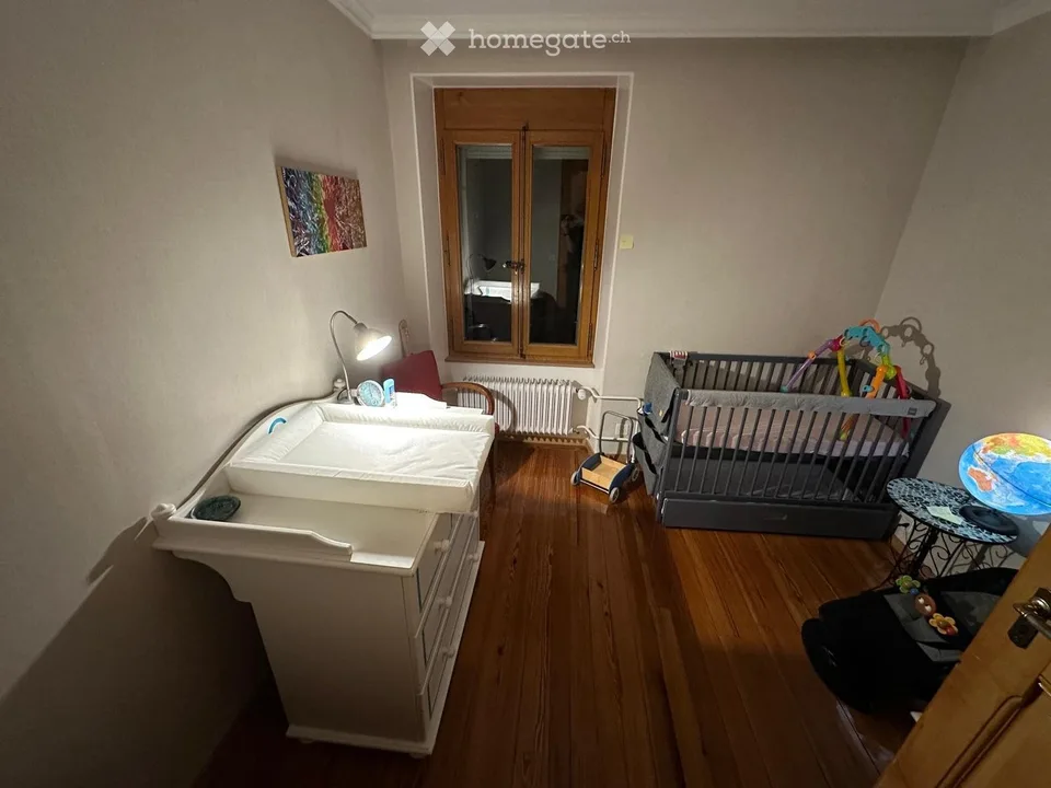 Lage Wohnung 100m2