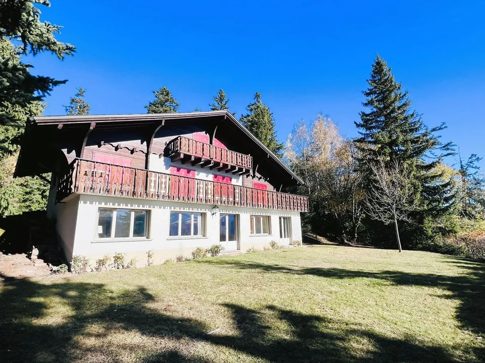 MINIMO 5 NOTTI: Chalet Indipendente - 15 Letti - 5 Parcheggi - Buona Posizione - Bella Vista - Ambiente Tranquillo – foto 28 di 29
