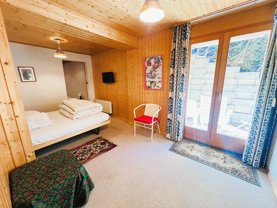 MINIMO 5 NOTTI: Chalet Indipendente - 15 Letti - 5 Parcheggi - Buona Posizione - Bella Vista - Ambiente Tranquillo – foto 9 di 29
