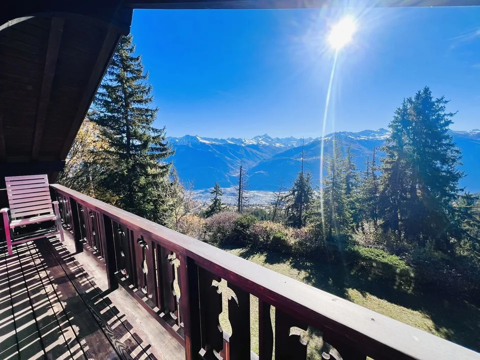 MINIMO 5 NOTTI: Chalet Indipendente - 15 Letti - 5 Parcheggi - Buona Posizione - Bella Vista - Ambiente Tranquillo – foto 27 di 29