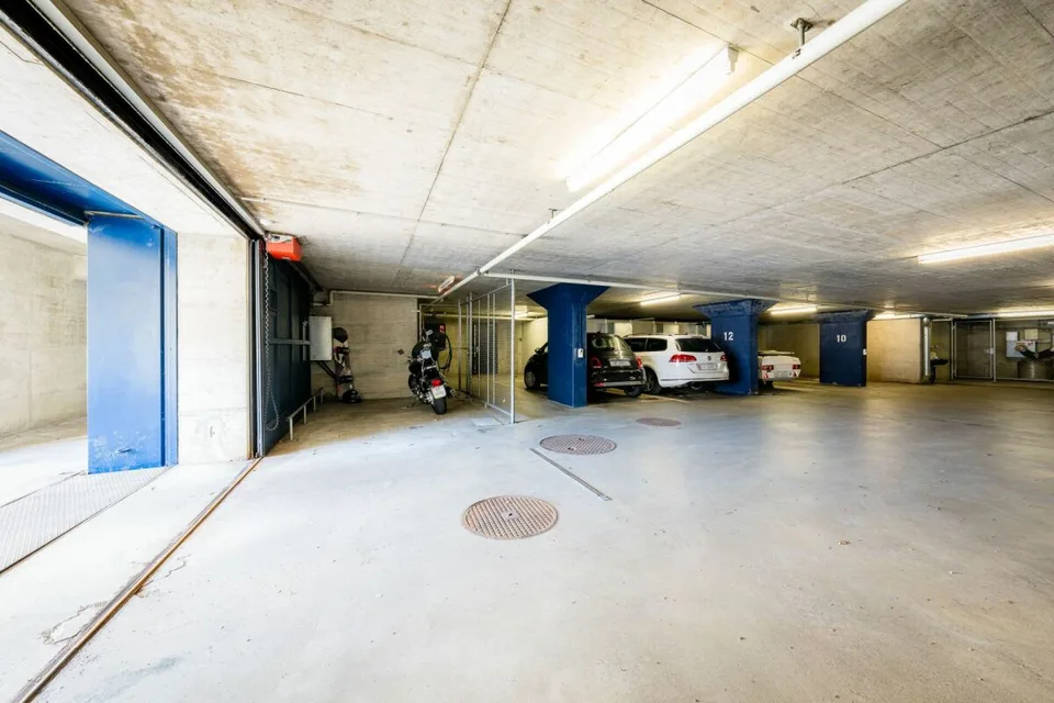 Motorrad Tiefgaragen Einstellplatz