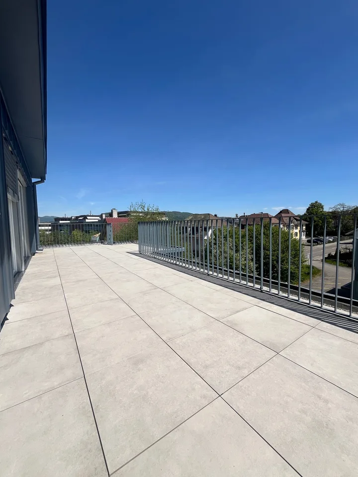 Appartement en duplex climatisé de 3,5 pièces avec grande terrasse et occupation pour la première fois – photo 12 sur 13