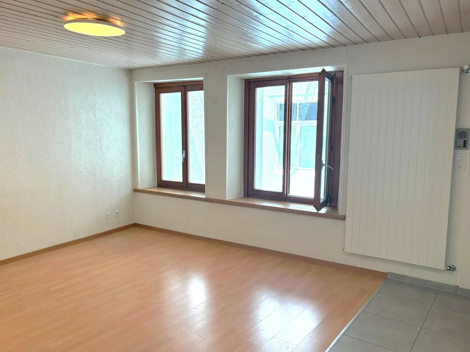 Bello appartamento di 2,5 locali a Porrentruy