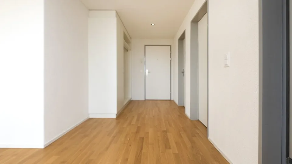 TOLLE 4.5 ZIMMER WOHNUNG MIT ZWEI BALKONEN ZU VERMIETEN