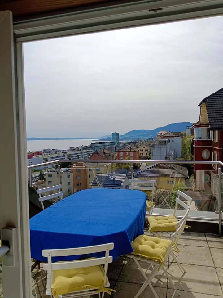 Appartement de 3 pièces - attique - avec ascenseur