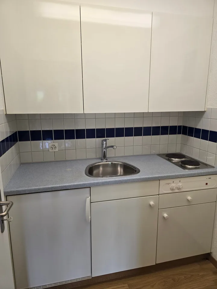 Helle Büroräumlichkeiten in Zürich-Albisrieden – Foto 12 von 14