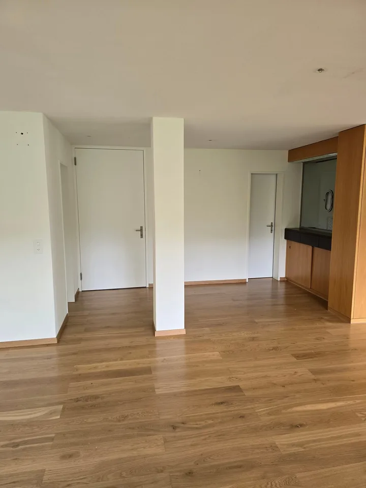 Helle Büroräumlichkeiten in Zürich-Albisrieden – Foto 8 von 14