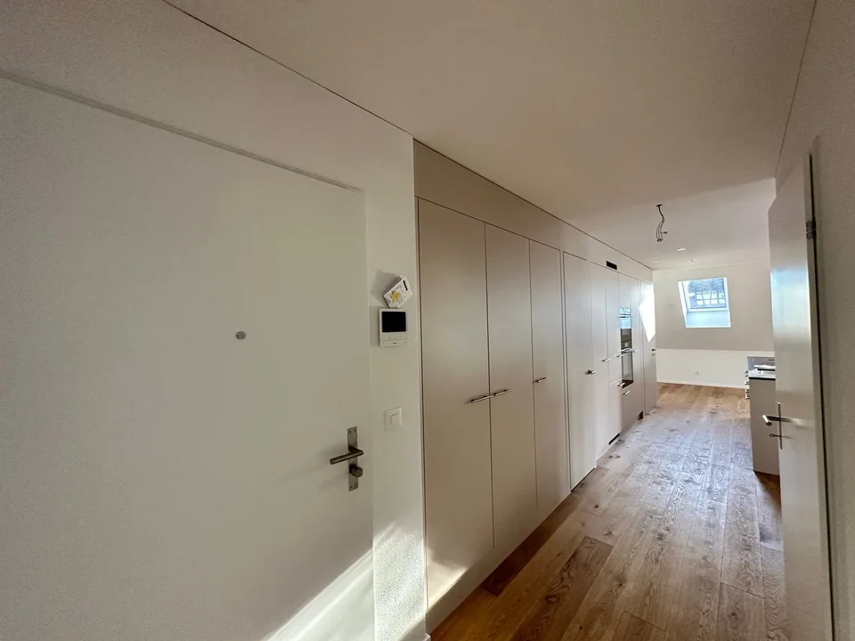Modern 4.5-room attic apartment