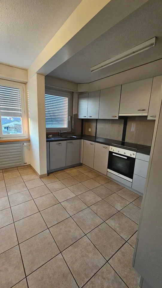 Bel et spacieux appartement de 4,5 pièces au 1er étage
