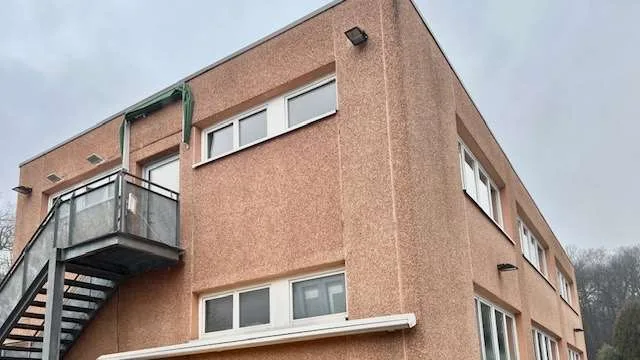 Gewerbliche Immobilie mit separatem Eingang – Foto 13 von 13