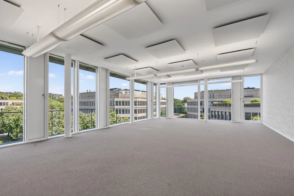 Büroflächen zwischen 65 und 455 m2 / Ausgebaut und Bezugsbereit – Foto 7 von 12