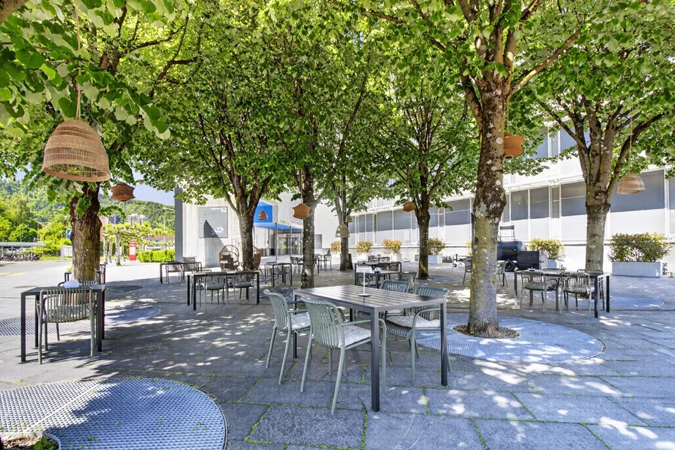 Büroflächen zwischen 65 und 455 m2 / Ausgebaut und Bezugsbereit