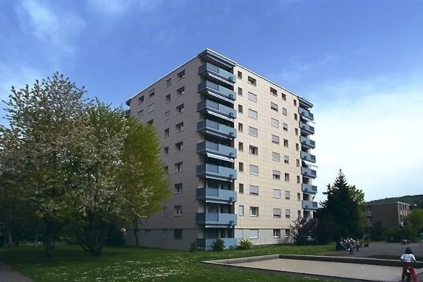 Einstellhallenplatz zu vermieten