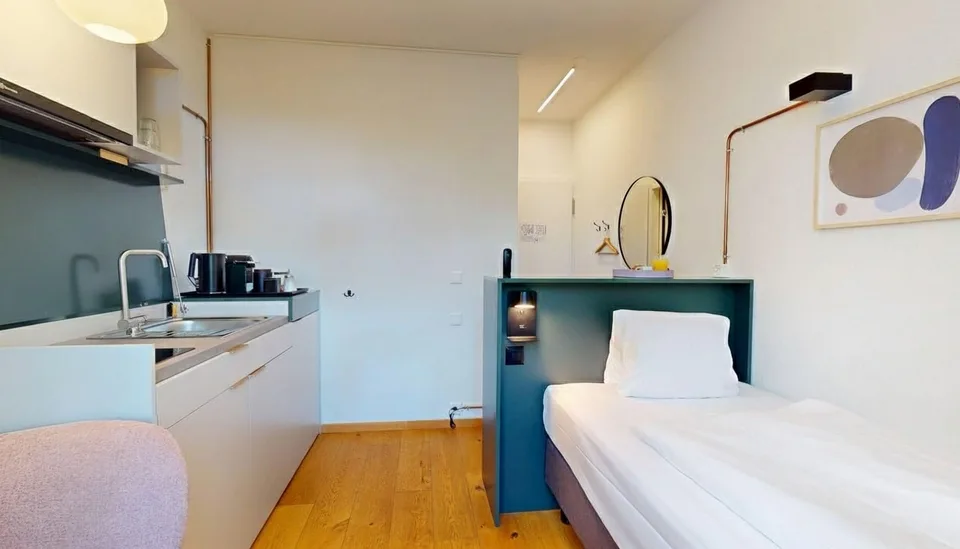 Limited-Time Offer – Cozy Single Studio at Hotel Alpenblick, Bern!
