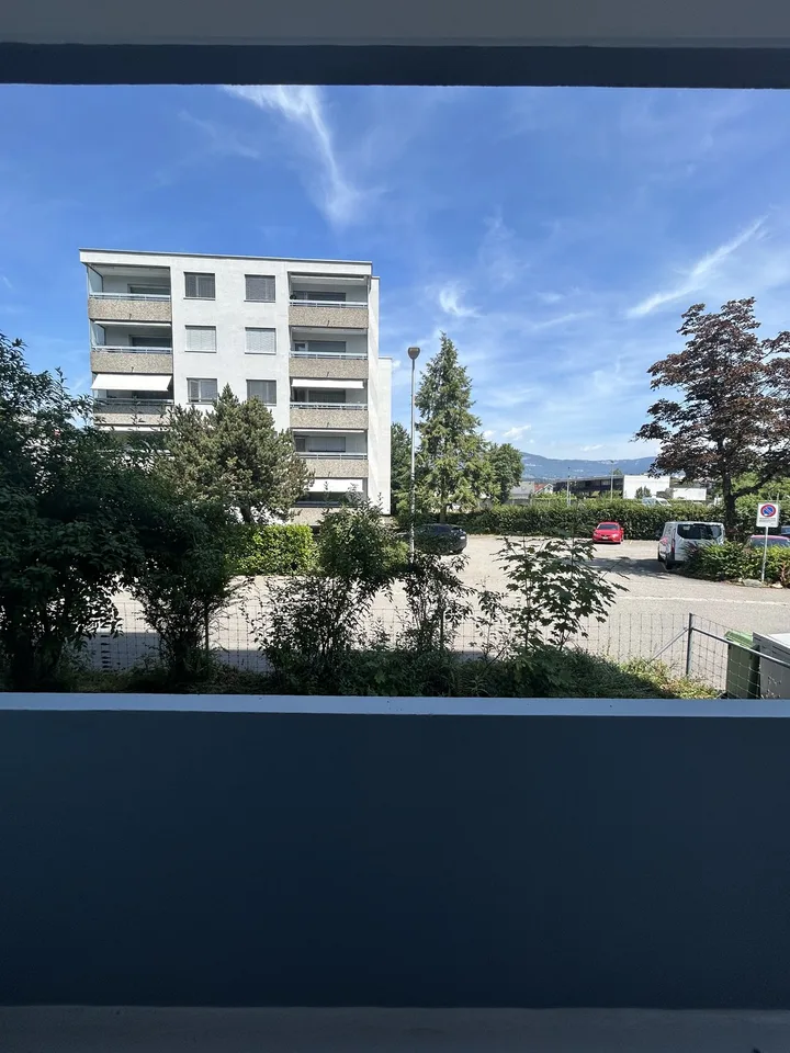 Ampio appartamento in posizione centrale disponibile immediatamente – foto 16 di 20