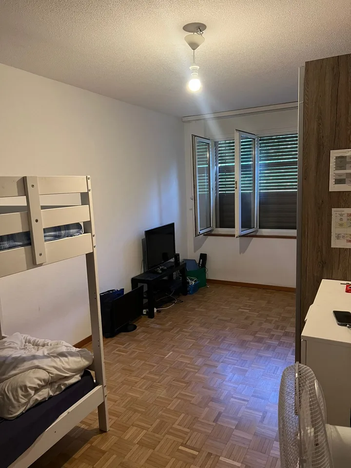 Appartement lumineux de 5 pièces à La Chaux-de-Fonds – disponible immédiatement