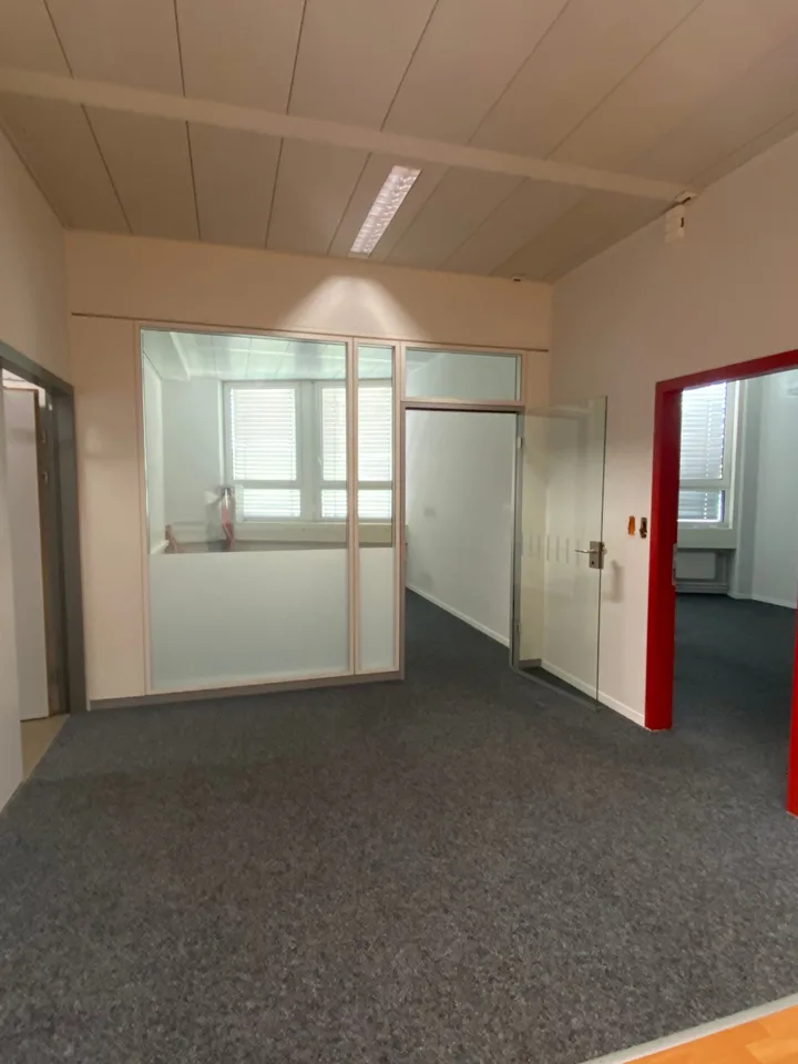 Ihr neuer Geschäftsstandort im Gewerbegebiet Gfenn – Foto 6 von 6
