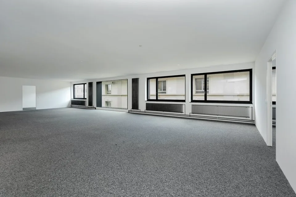 Top angebundene Büro- und Praxisflächen in Wabern