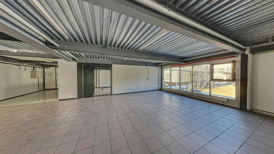 Atelier ou bureaux ? Créez votre espace sur mesure...