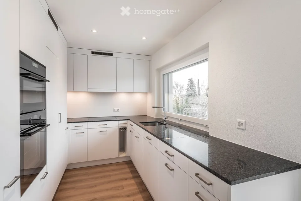 Geräumige 4.5-Zimmer-Dachwohnung in Wallisellen – Verfügbar ab September 2026