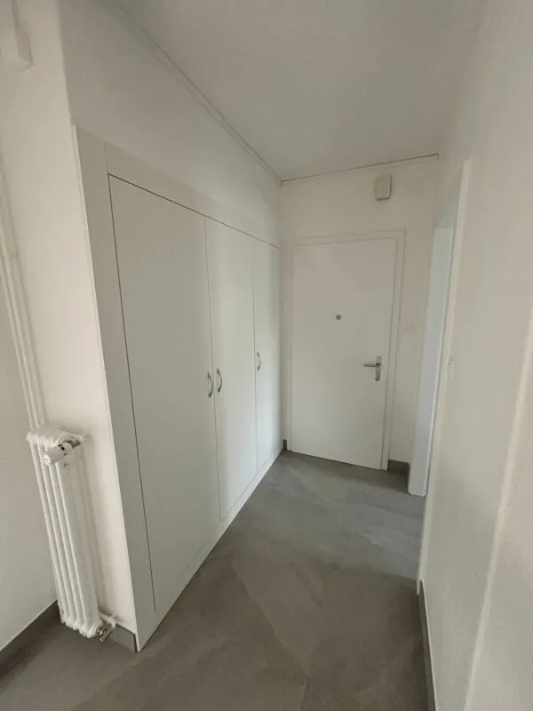 Wohnung mit 3 Zimmern, kürzlich renoviert, mit Balkon
