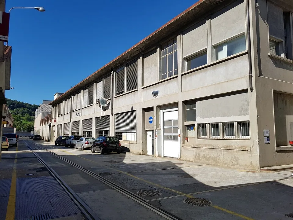 Bureaux de 279 m² à Penthalaz