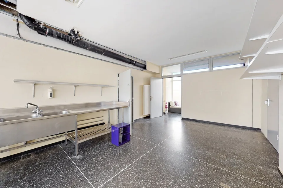 236m² - Vielseitig nutzbares Geschäftslokal -  befristen bis Anfang 2027