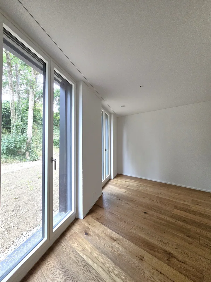 «Primo affitto» Appartamento di giardino moderno 4,5 locali, a soli 20 minuti da Zurigo
