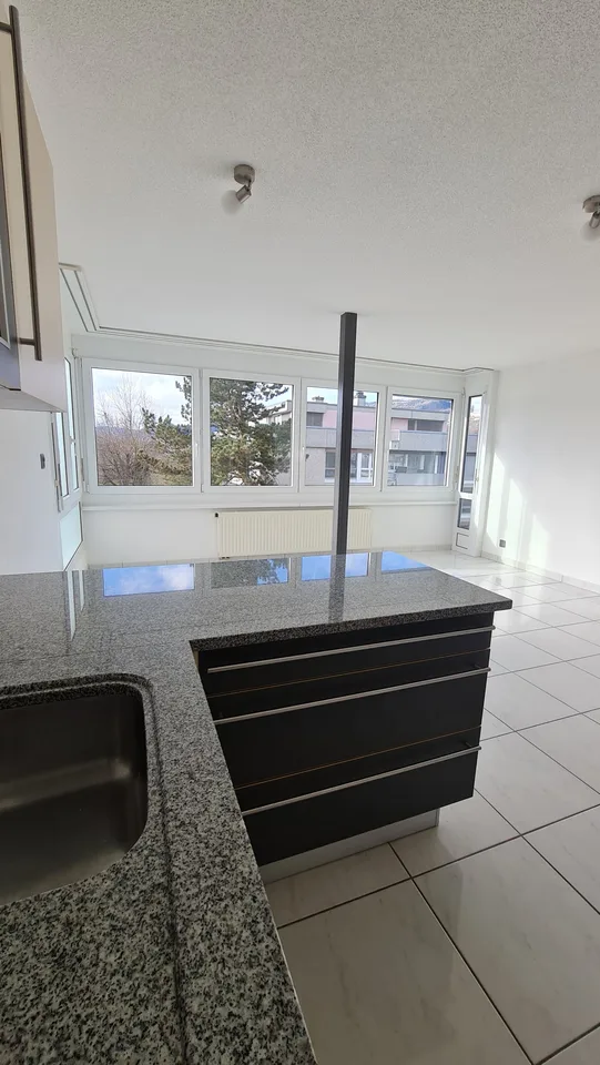 Beautiful 3-room apartment on the 3rd floor