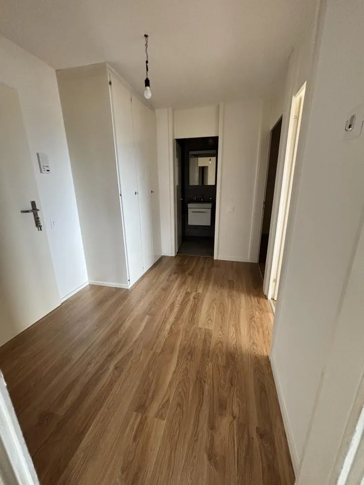 Appartamento moderno nel quartiere di Längiquartier!