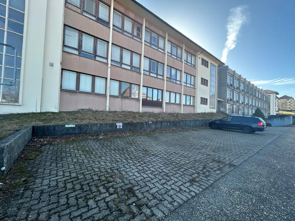 A louer 5'500 m2 au centre de La Chaux-de-Fonds !