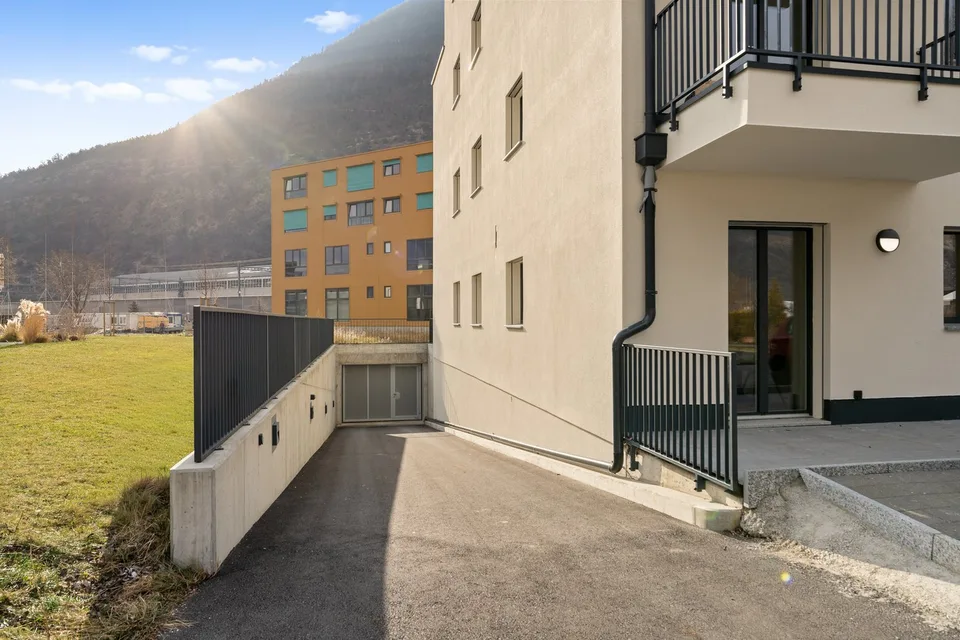 Tiefgaragenplatz in modernem Neubau