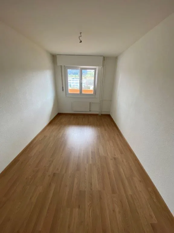 Incantevole appartamento di 2.5 locali con balcone a La Chaux-de-Fonds
