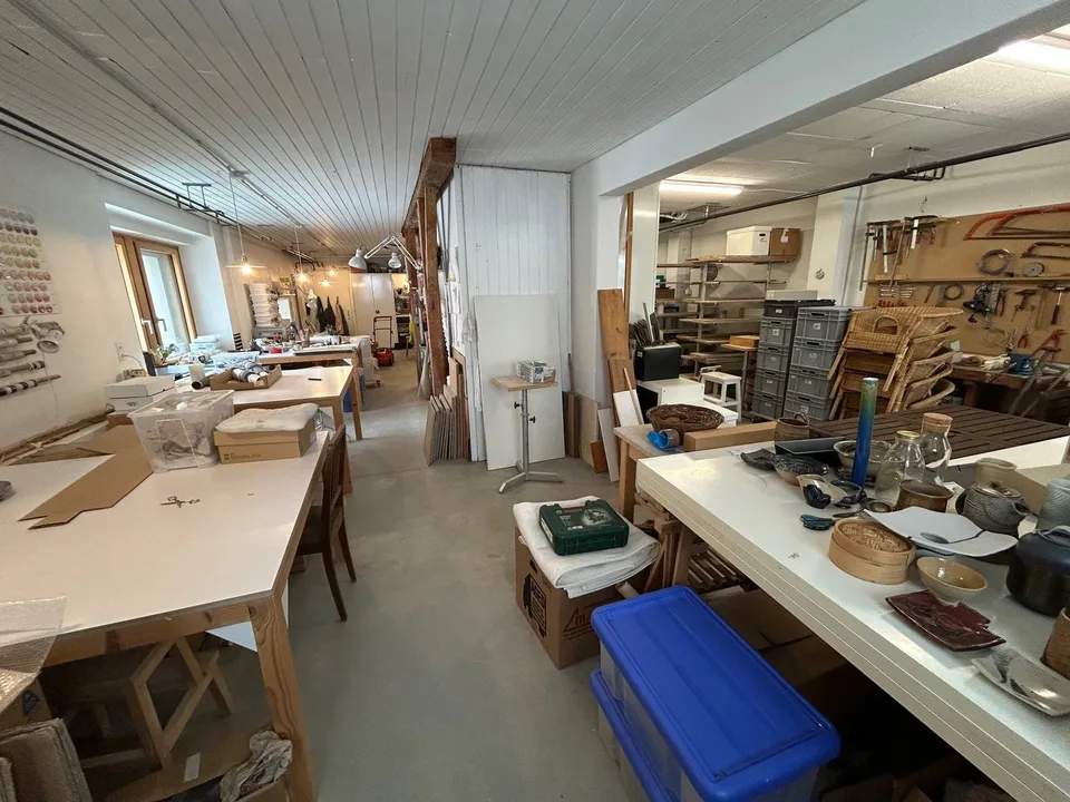 Lokales Atelier (derzeit Keramikatelier) – Foto 6 von 9