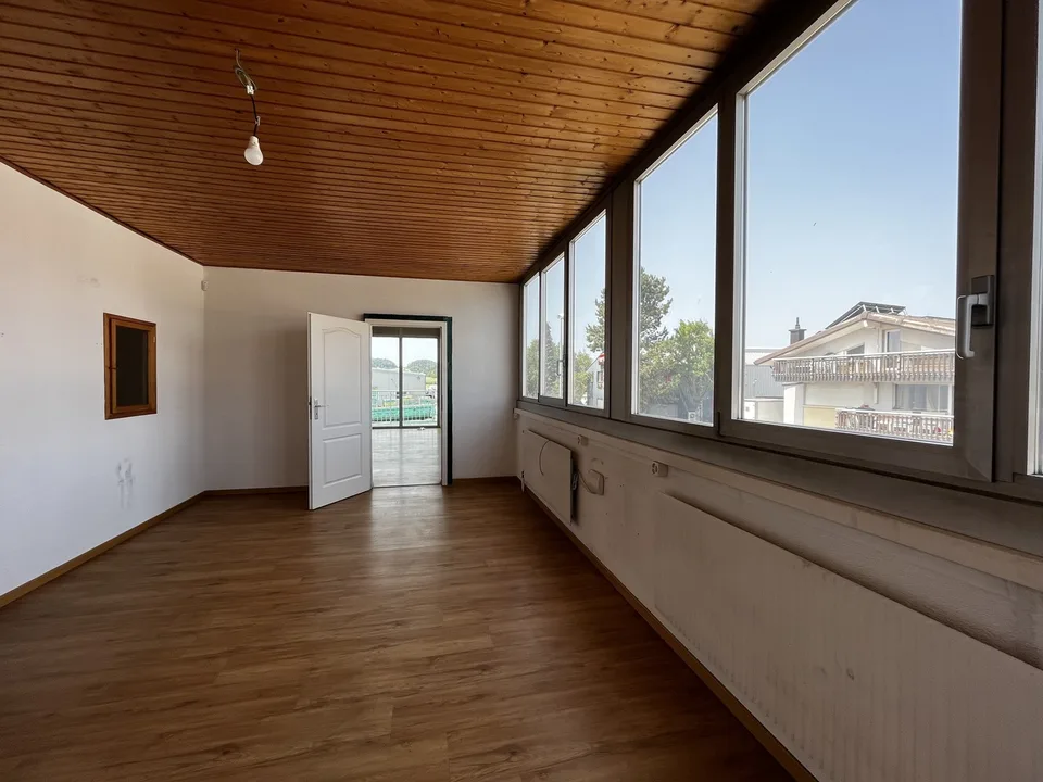 Laboratorio di 285m2 in affitto - Forel - Posizione centrale