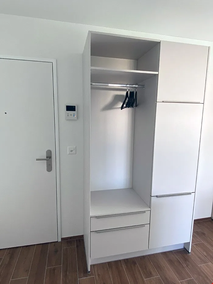 Appartamento arredato con fitness & wellness e piscina inclusi